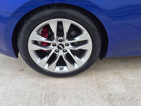 Used 2013 Hyundai Genesis 3.8 RWD image 20