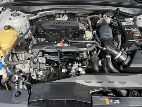 Used 2022 Kia K5 GT-Line w/ GT-Line FWD Premium Package image 23