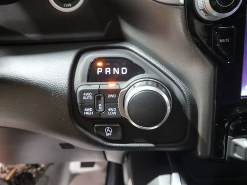 Used 2025 RAM 1500 Big Horn AWD/4WD image 26