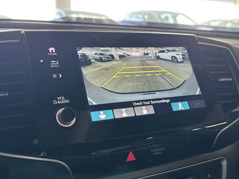 Used 2023 Honda Passport EX-L image 18