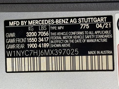 Used 2021 Mercedes-Benz G 63 AMG 4MATIC w/ Seat Comfort Package image 52