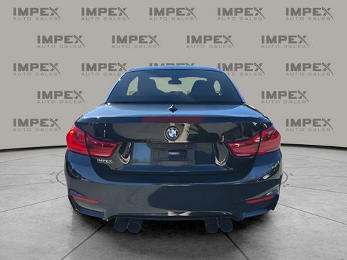 Used 2019 BMW M4 Convertible w/ Competition Package image 4