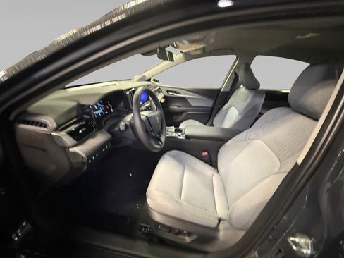 New 2026 Toyota Camry LE w/ Convenience Package FWD image 9