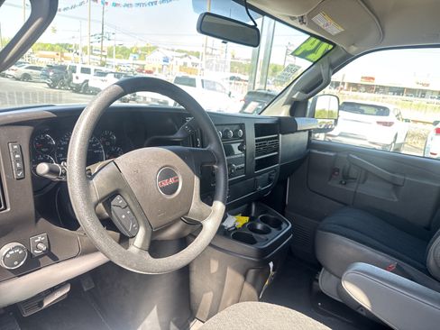 Used 2024 GMC Savana 2500 w/ Driver Convenience Package RWD image 14