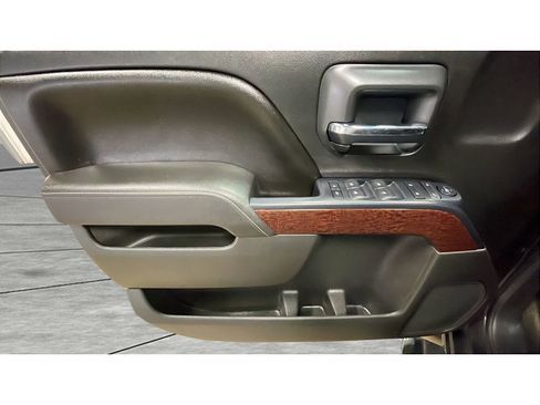 Used 2015 GMC Sierra 1500 SLE w/ SLE Value Package image 10