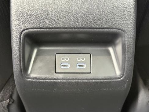 Certified 2025 Toyota Corolla LE image 34