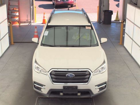 Used 2021 Subaru Ascent Premium w/ Convenience Package AWD/4WD image 2