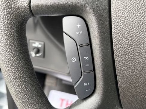 New 2026 Chevrolet Express 2500 w/ Driver Convenience Package RWD image 20