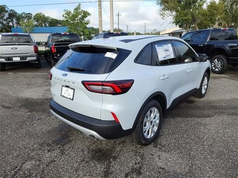 New 2026 Ford Escape Active w/ Tech Pack #1 FWD image 3