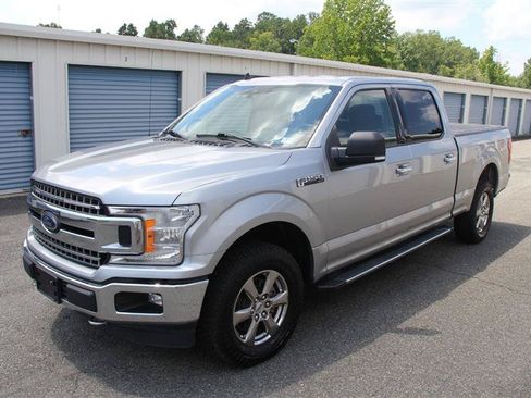 Used 2020 Ford F150 XLT w/ Equipment Group 302A Luxury AWD/4WD image 2