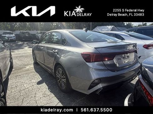 Used 2023 Kia Forte GT-Line w/ GT-Line Premium Package image 3