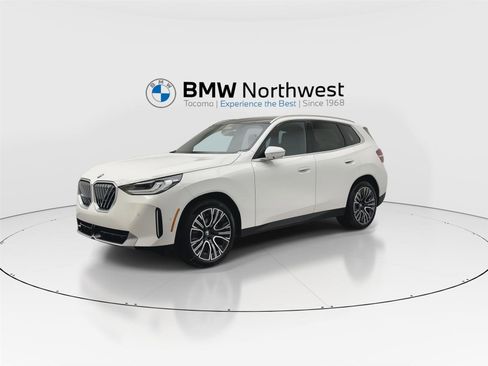 Used 2026 BMW X3 xDrive30 w/ Convenience Package image 9