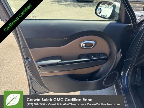 Used 2016 Kia Soul + w/ Audio Package FWD image 14