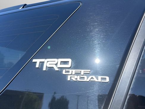 Used 2024 Toyota 4Runner TRD Off-Road Premium w/ Moonroof Package AWD/4WD image 14