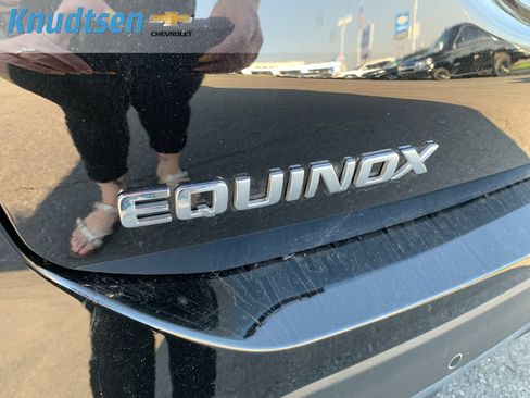 Used 2022 Chevrolet Equinox LT AWD/4WD image 10