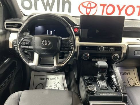 Used 2024 Toyota Tacoma TRD Off-Road image 19