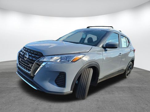 New 2024 Nissan Kicks SV w/ Interior Electronics Package image 3