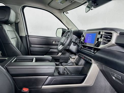 Used 2024 Toyota Tundra SR5 w/ SR5 Premium Package AWD/4WD image 34