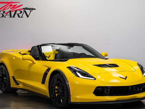 Used 2016 Chevrolet Corvette Z06 w/ 3LZ Preferred Equipment Group RWD image 7