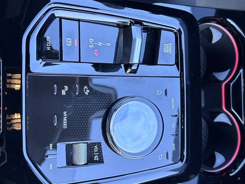 New 2026 BMW 540i xDrive image 10