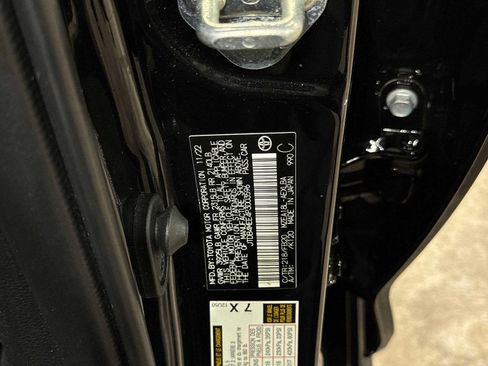 Used 2023 Toyota Corolla LE image 14