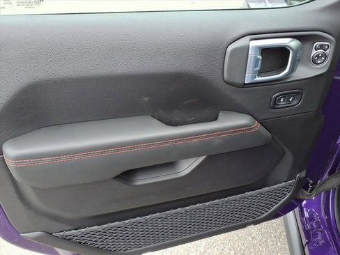 New 2026 Jeep Wrangler Unlimited Rubicon image 8