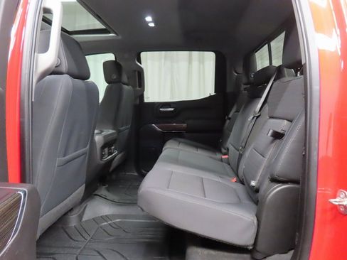 Used 2019 Chevrolet Silverado 1500 RST image 10