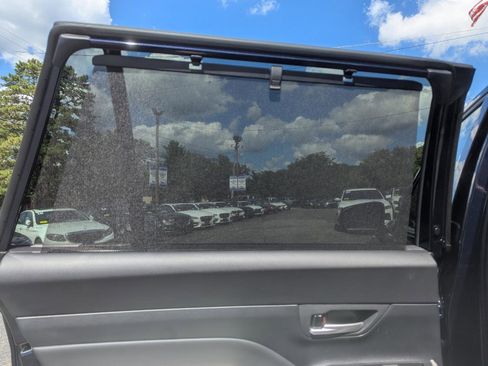Used 2024 Toyota Grand Highlander AWD Hybrid image 44