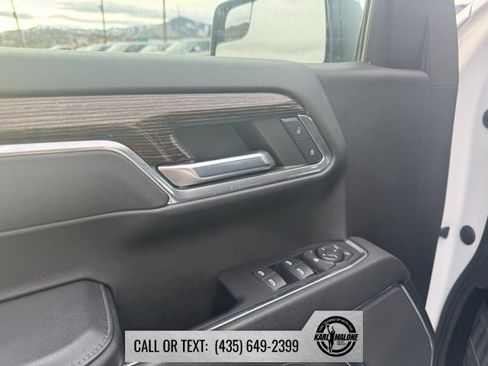 Used 2023 GMC Sierra 1500 SLE image 10