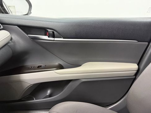 Used 2023 Toyota Camry LE image 24