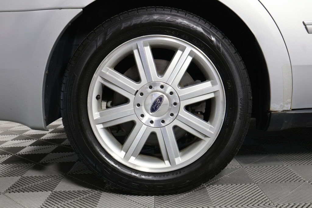 Used 2005 Ford Five Hundred Limited AWD/4WD image 7