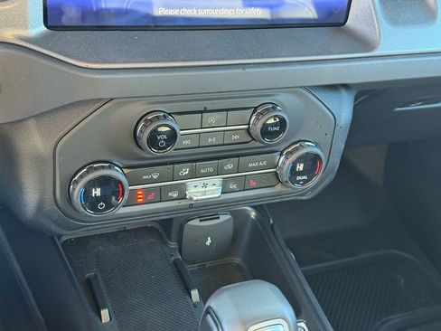 New 2025 Ford Bronco Big Bend image 15