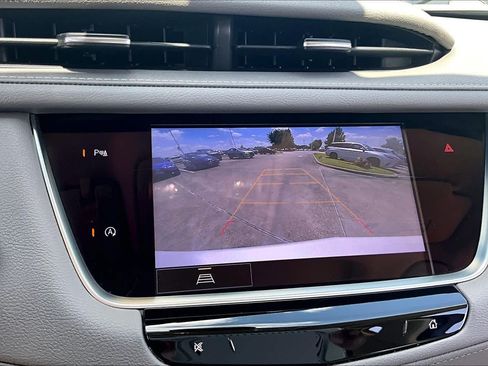 Used 2023 Cadillac XT5 Premium Luxury FWD image 26