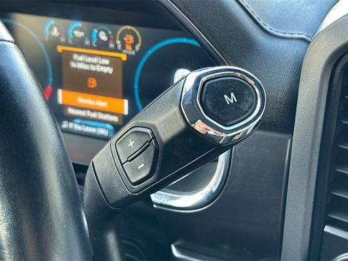 Used 2021 Ford F150 Lariat w/ Trailer Tow Package image 23