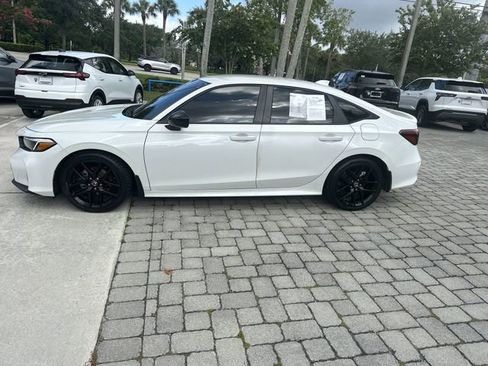 Used 2025 Honda Civic Sport image 34