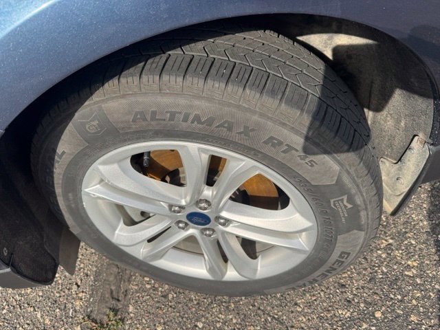 Used 2019 Ford Edge SEL w/ Equipment Group 201A AWD/4WD image 9