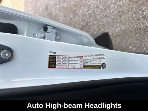 Used 2026 Nissan Rogue SV AWD/4WD image 39