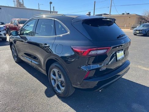 Used 2023 Ford Escape ST-Line w/ Tech Pack #1 image 5