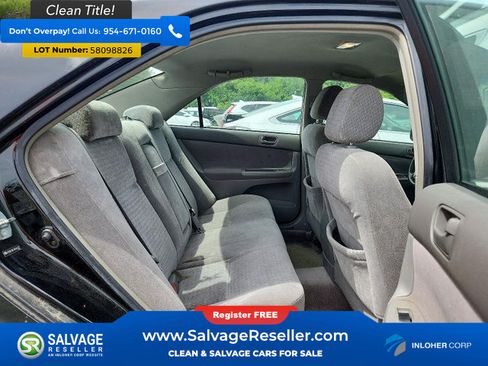 Used 2004 Toyota Camry FWD image 13