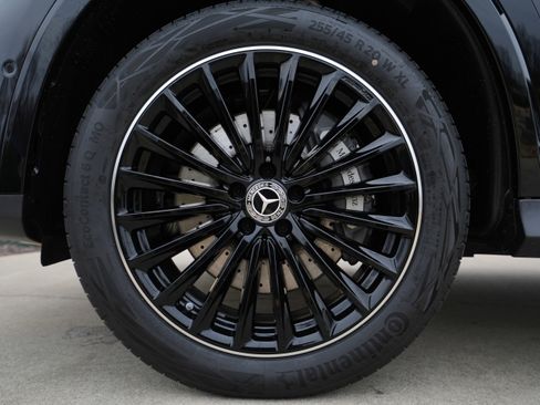 New 2026 Mercedes-Benz GLC 300 GLC 300 image 12