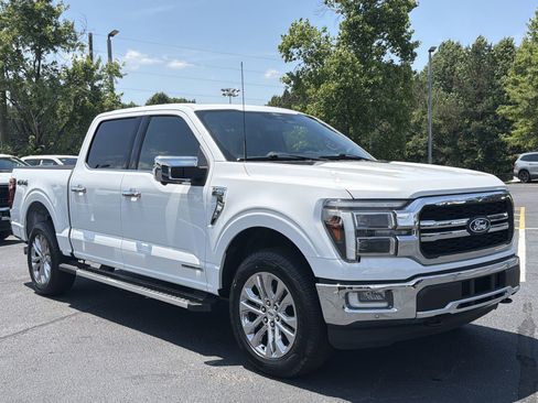 Used 2024 Ford F150 Lariat w/ Equipment Group 502A High AWD/4WD image 38