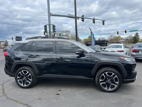 Used 2019 Toyota RAV4 Adventure w/ Cold Weather Package image 9