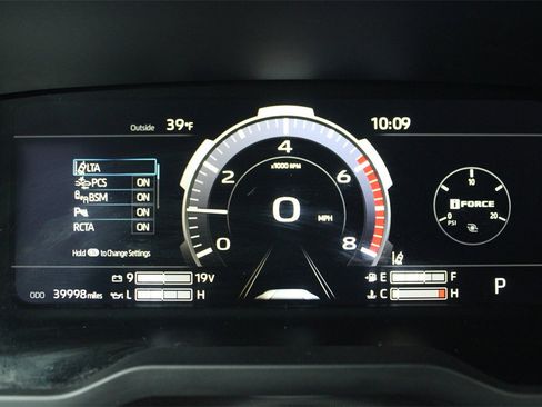 Used 2023 Toyota Tundra 1794 Edition image 30