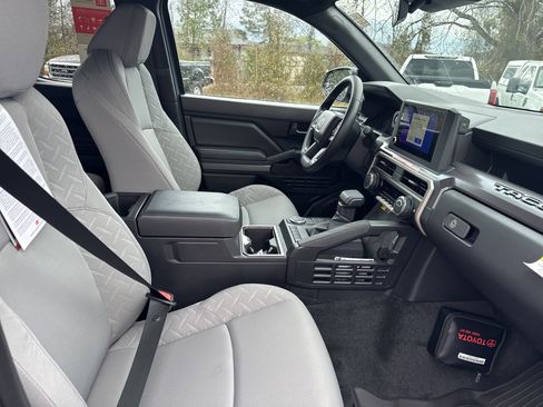 New 2026 Toyota Tacoma SR5 image 32