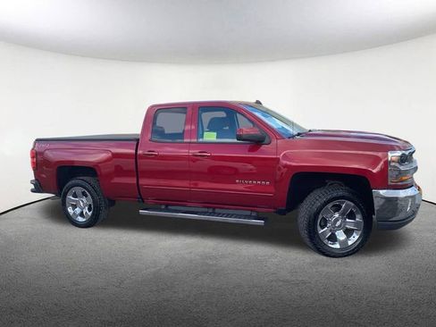 Used 2018 Chevrolet Silverado 1500 LT w/ All Star Edition image 14