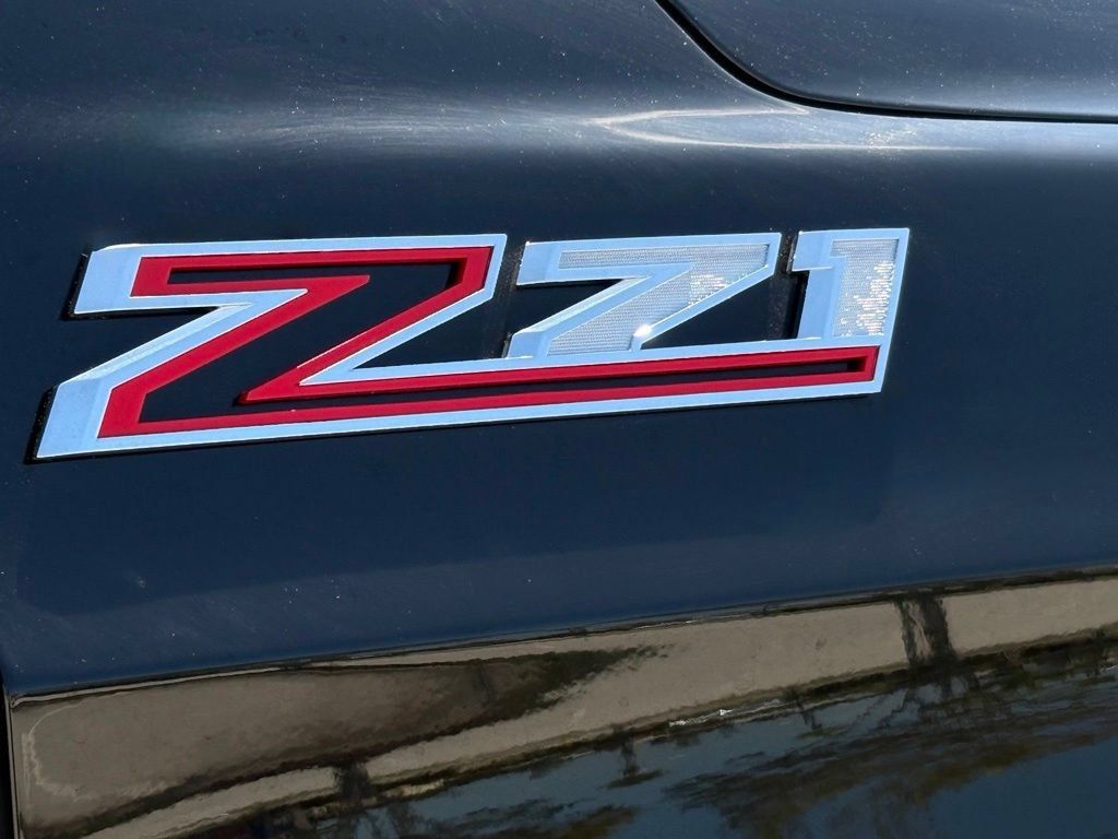 Used 2024 Chevrolet Tahoe Z71 w/ Z71 Off-Road Package AWD/4WD image 22