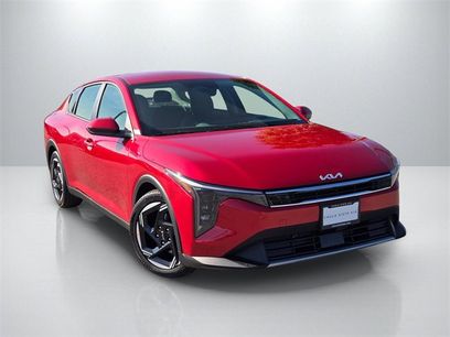 New 2025 Kia K4 EX