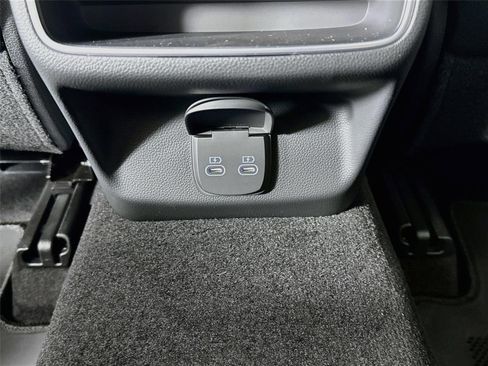 New 2027 Genesis GV70 2.5T AWD/4WD image 26