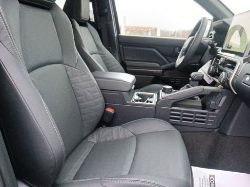 New 2025 Toyota 4Runner TRD Off-Road Premium image 29