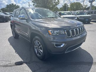 Used 2020 Jeep Grand Cherokee Limited image 1